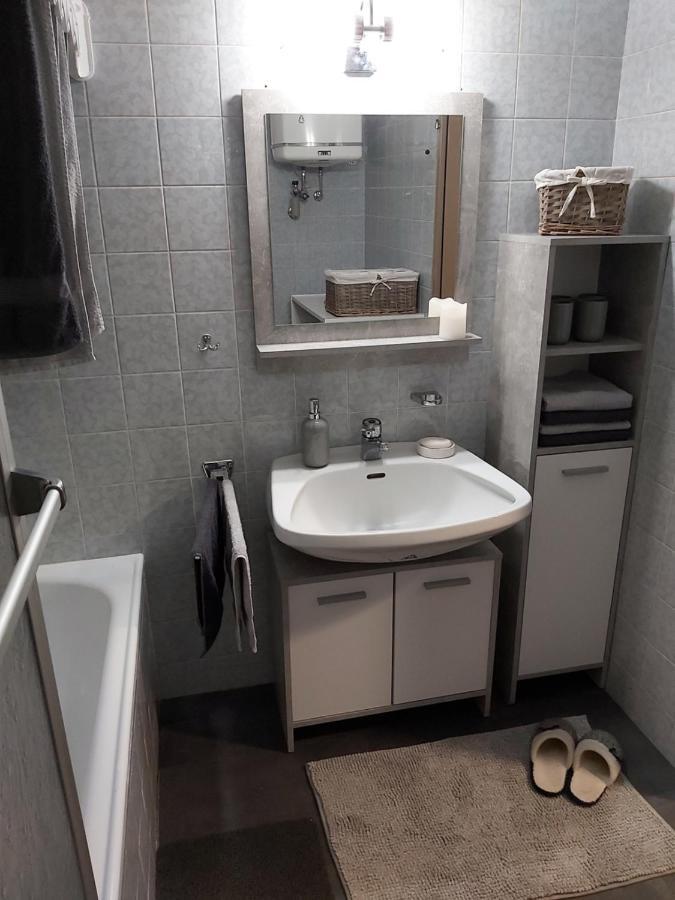 Korlape Apartman 4.2 Wolfsberg Exteriör bild